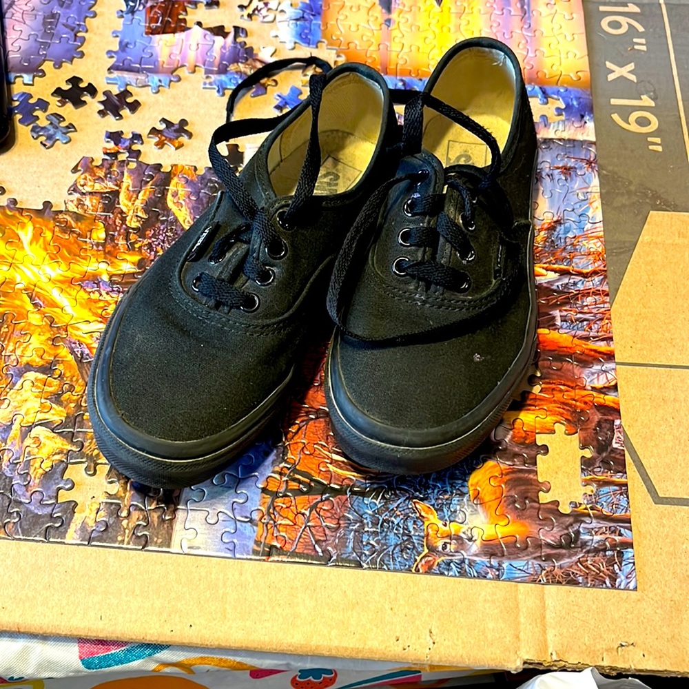 Black Vans for kids